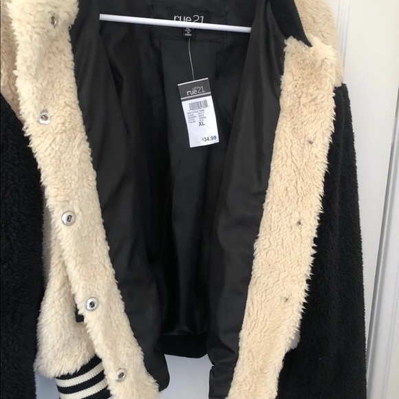 Rue 21 jacket - Picture 4 of 4